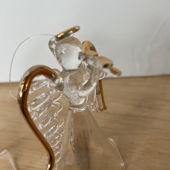Two Avon angel glass ornaments - Picture 4 of 7